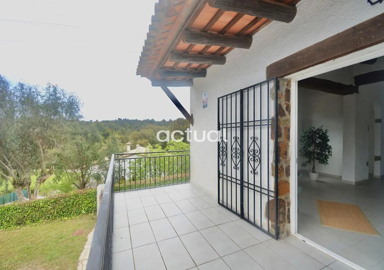 Casa Xiprers, 7 